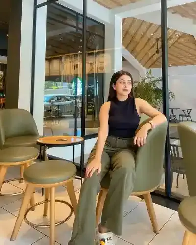 Escort Service Desuri