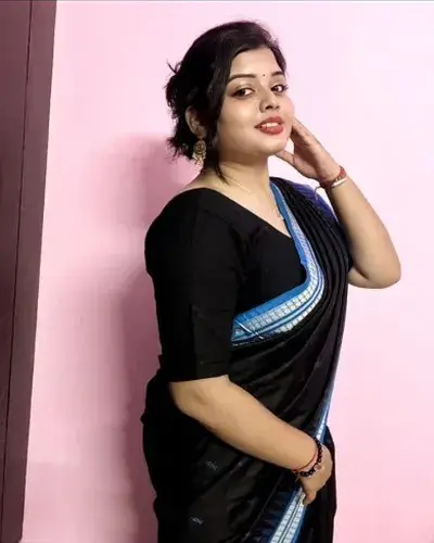 Call Girl in Desuri